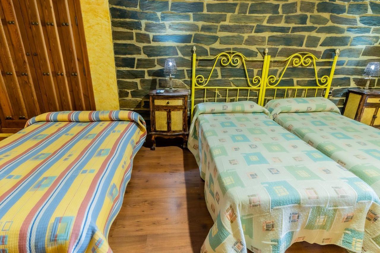 Hotel Rural El Labriego By Vivere Stays Plasenzuela Εξωτερικό φωτογραφία